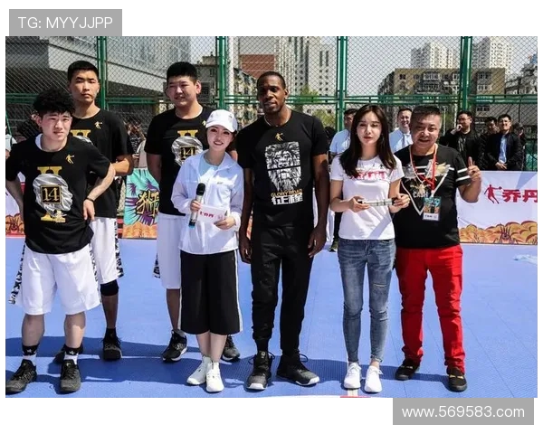 哈德森的传奇旅程：从篮球场到人生巅峰的奋斗故事