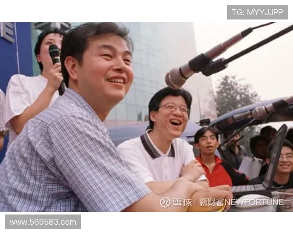 北京篮球队逆袭之路揭秘：从低谷到巅峰的奋斗与荣耀